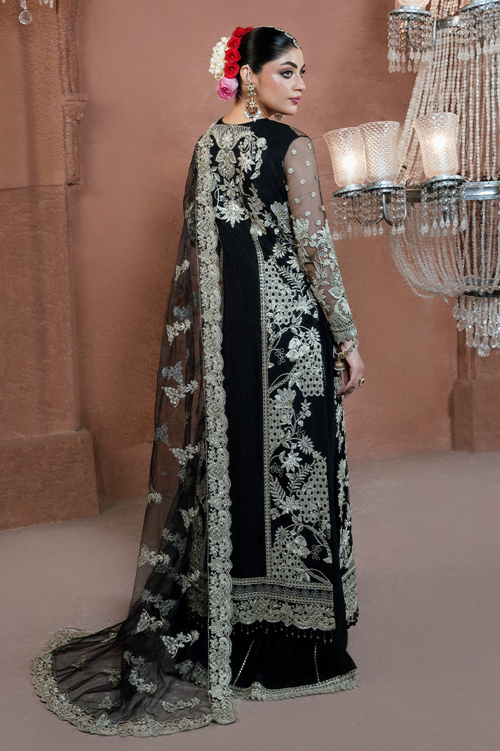 exquisite pakistani wedding dress with beautiful embellishments exquisite pakistani wedding dress with beautiful embellishments